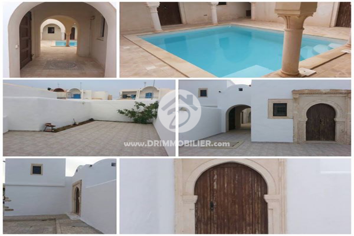 V 99 -                            Vente
                           Houch Djerbien Djerba